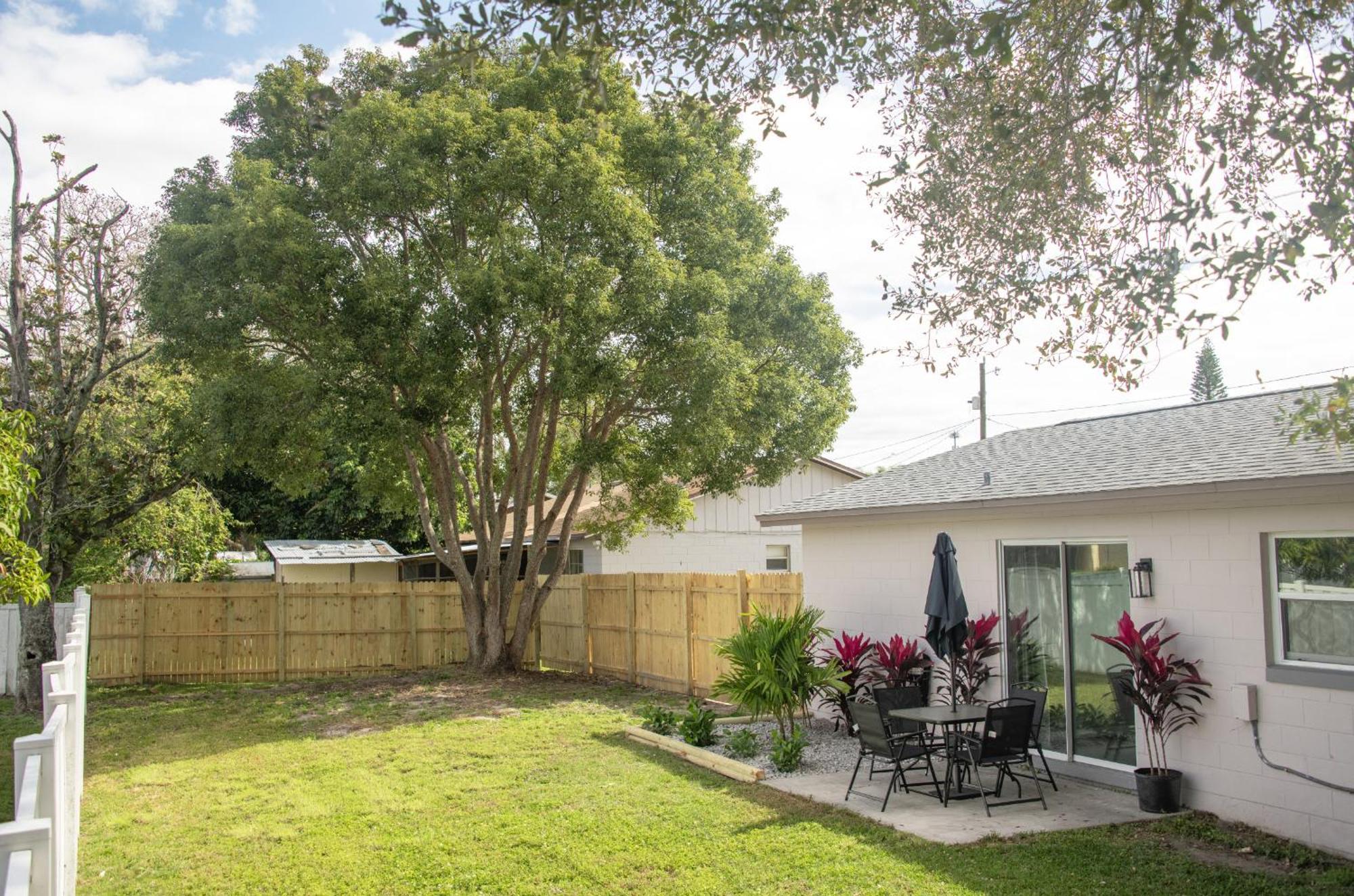 Buchanon Bungalows Orlando Exteriör bild